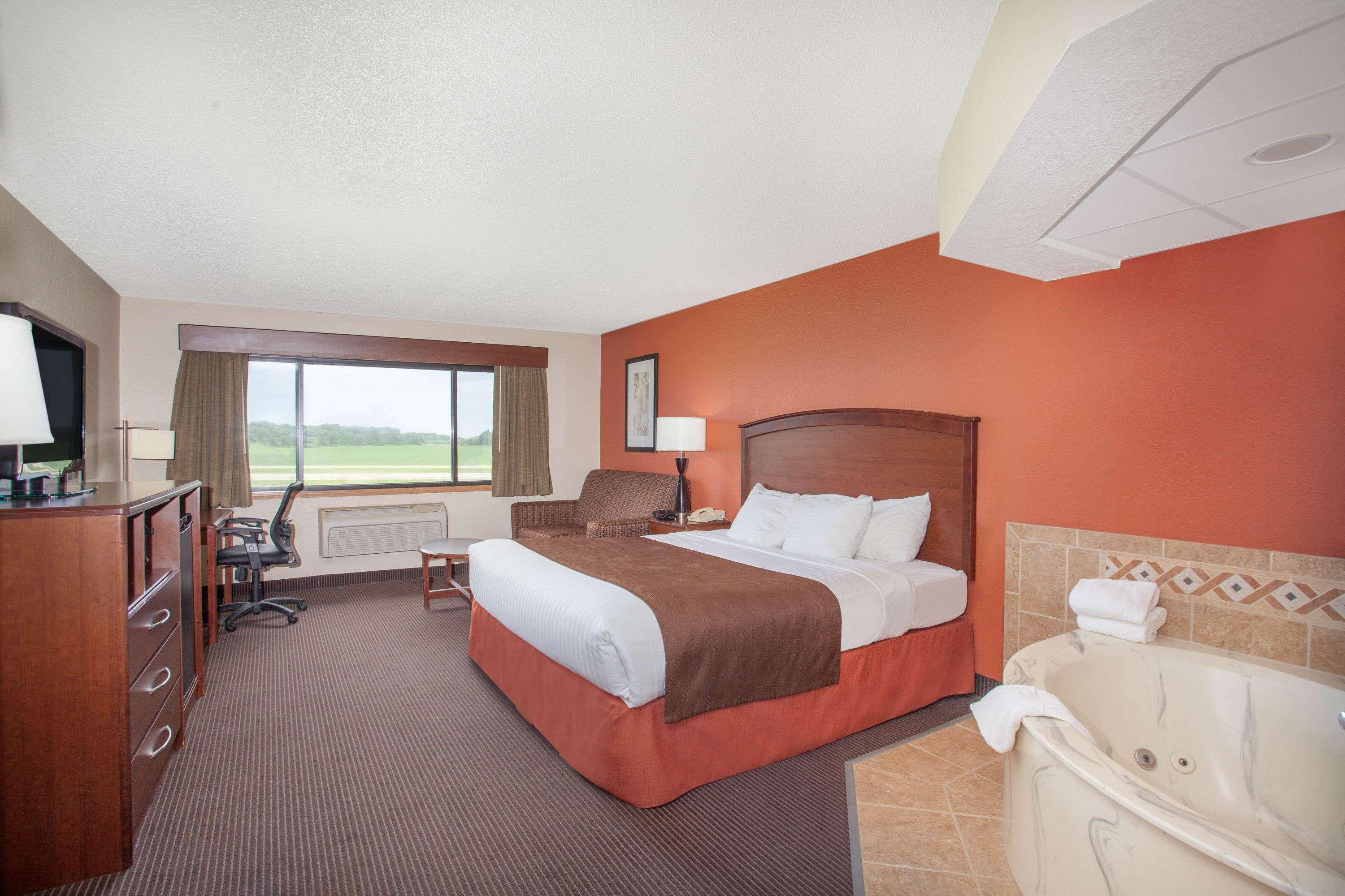 Americinn By Wyndham Albert Lea Esterno foto