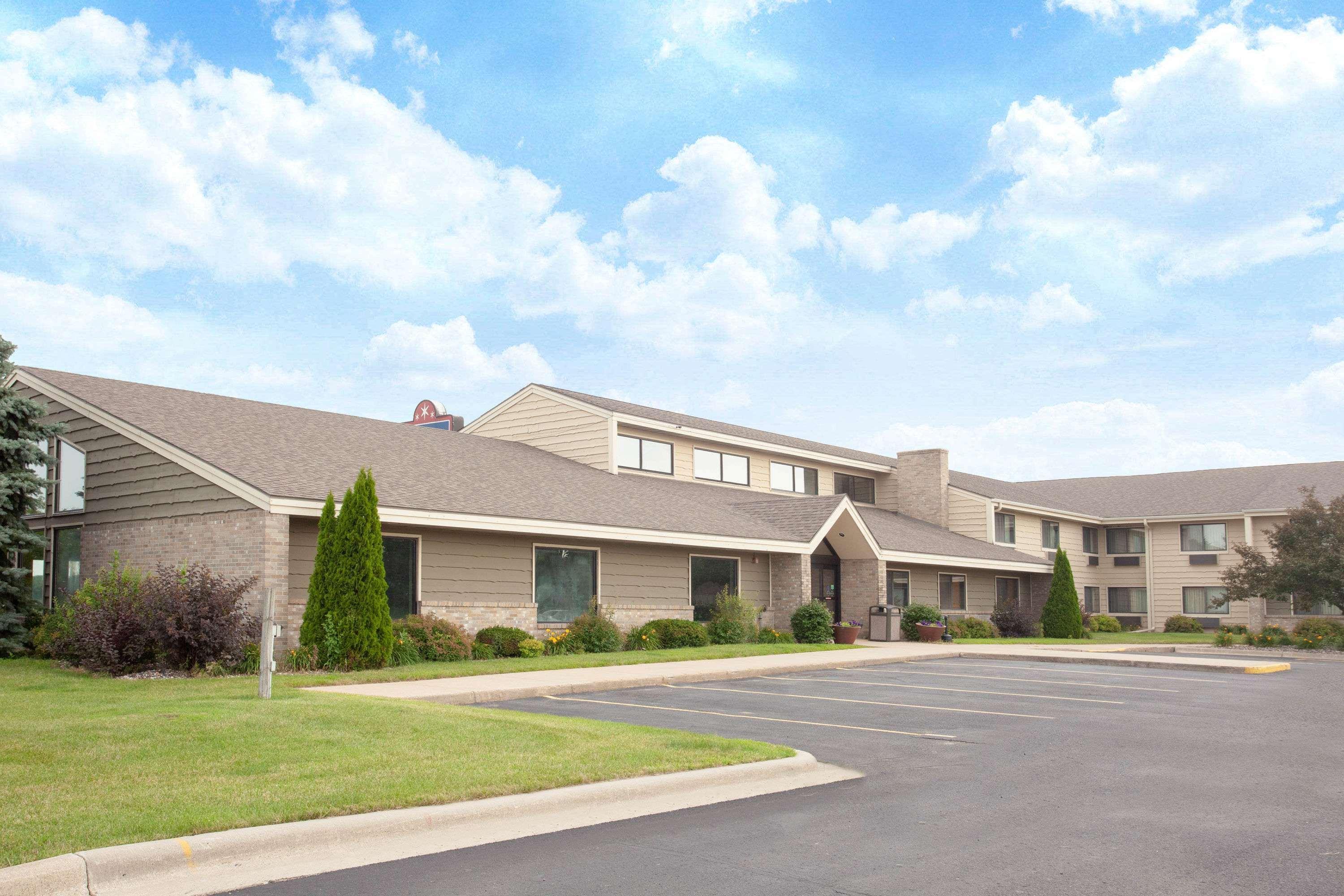 Americinn By Wyndham Albert Lea Esterno foto