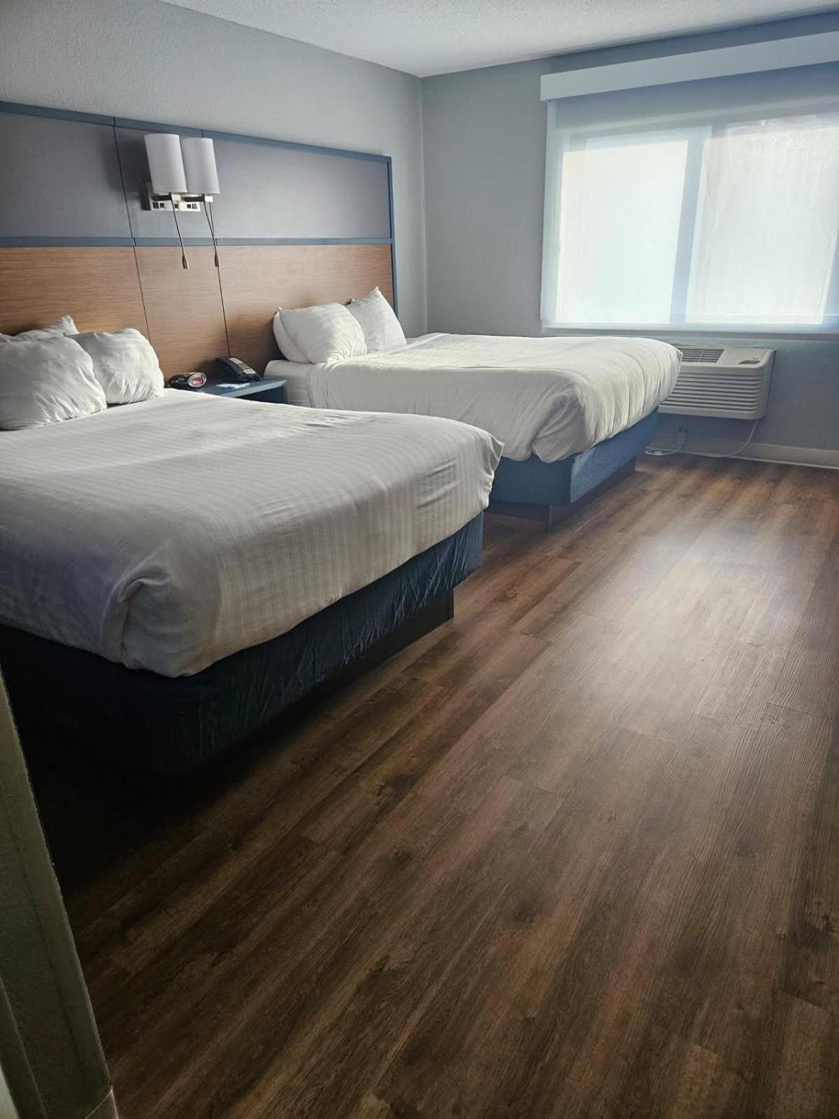 Americinn By Wyndham Albert Lea Esterno foto