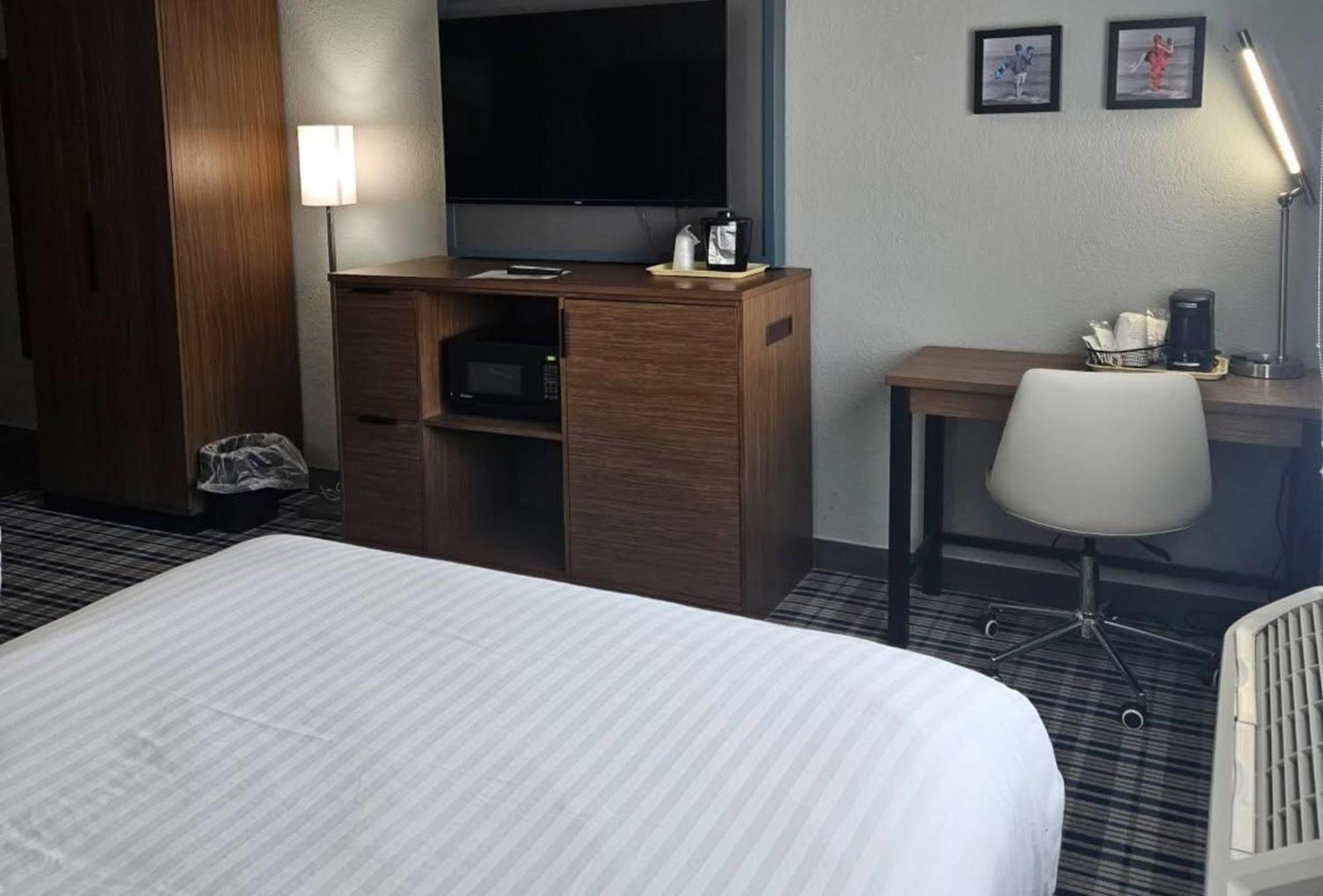 Americinn By Wyndham Albert Lea Esterno foto