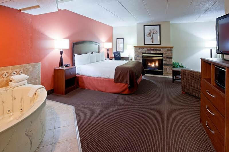 Americinn By Wyndham Albert Lea Esterno foto